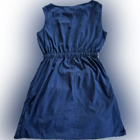 Speed Control Dress - Picture 2 of 8